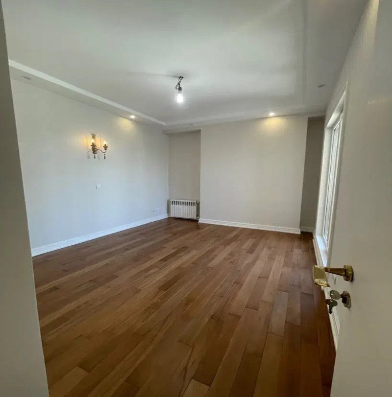 آپارتمان 152 متری دو خوابه در سعادت آباد تهران13945129737