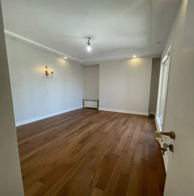 آپارتمان 152 متری دو خوابه در سعادت آباد تهران