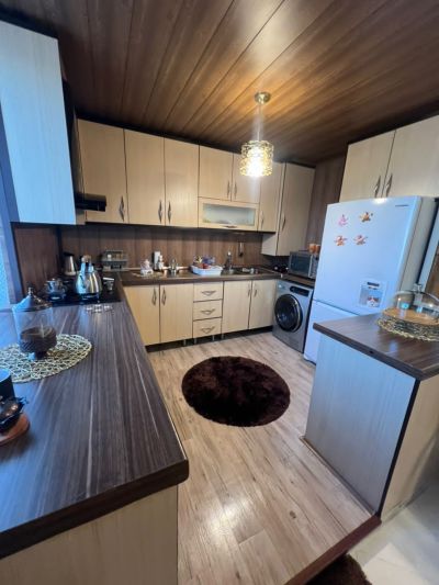 آپارتمان 90 متری دو خوابه در فاز 4 اندیشه