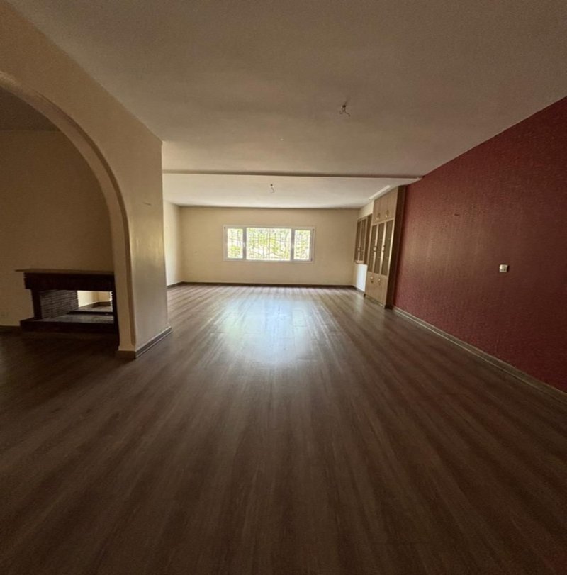 آپارتمان 138 متری سه خوابه در سعادت آباد تهران13950629785