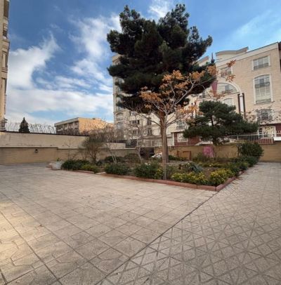 آپارتمان 138 متری سه خوابه در سعادت آباد تهران