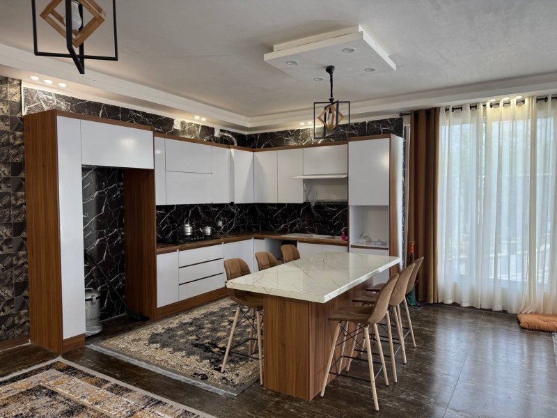 ویلا 415 متری دو خوابه در مهرشهر کرج13948929770