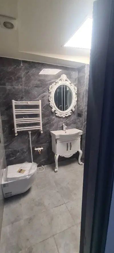 آپارتمان 135 متری سه خوابه در طرشت تهران