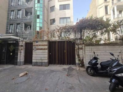 کلنگی 480 متری در خیابان تیموری تهران