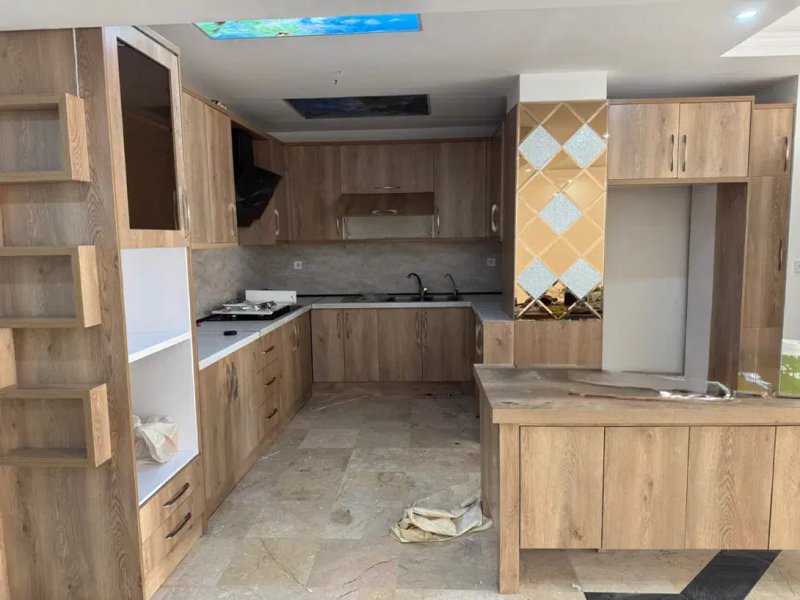 آپارتمان 195 متری سه خوابه در عظیمیه کرج13956829886