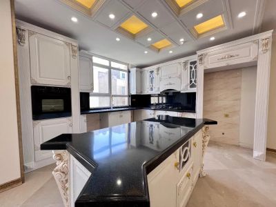 آپارتمان 157 متری سه خوابه در سازمان برنامه جنوبی تهران