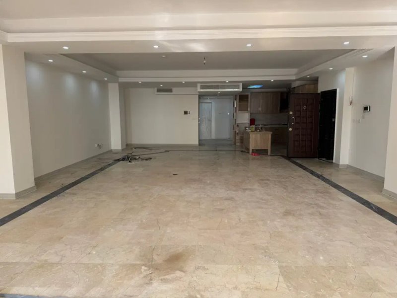 آپارتمان 195 متری سه خوابه در عظیمیه کرج13956829884