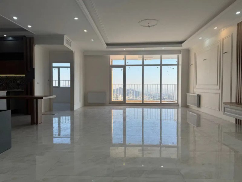 آپارتمان 155 متری سه خوابه در میدان گلستان کرج13955829847