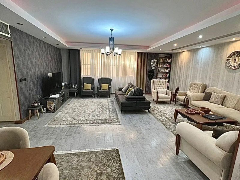 آپارتمان 102 متری دو خوابه در شهرک پرواز تهران13955029832