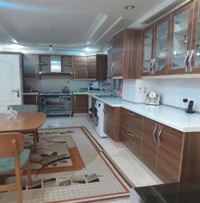 آپارتمان 155 متری سه خوابه در پونک تهران