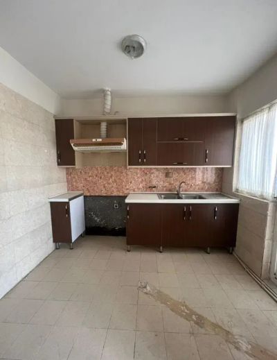 آپارتمان 81 متری دو خوابه در گلبهار