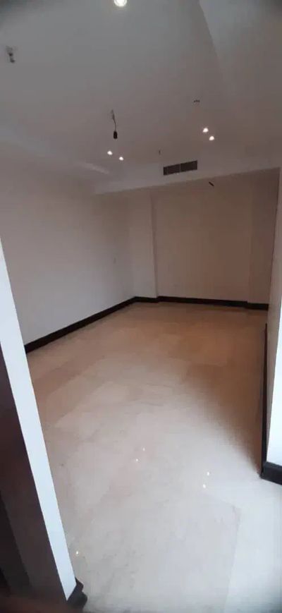 آپارتمان 135 متری سه خوابه در طرشت تهران