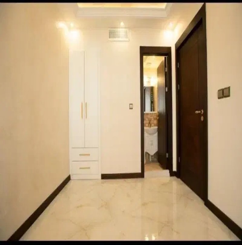 آپارتمان 70 متری دو خوابه در سازمان برنامه تهران13943429721