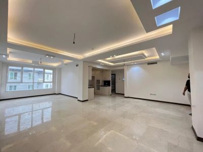 آپارتمان 136 متری سه خوابه در شهرک پرواز تهران