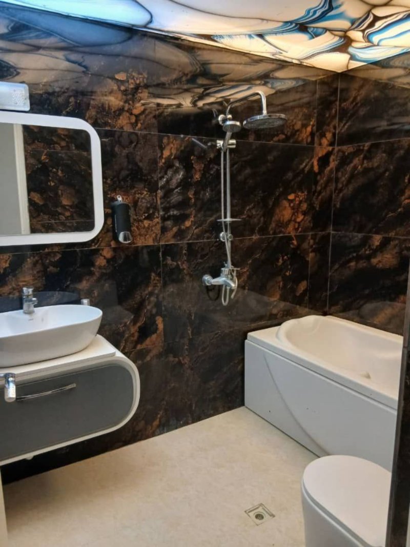 ویلا 265 متری در طالقان13957729911