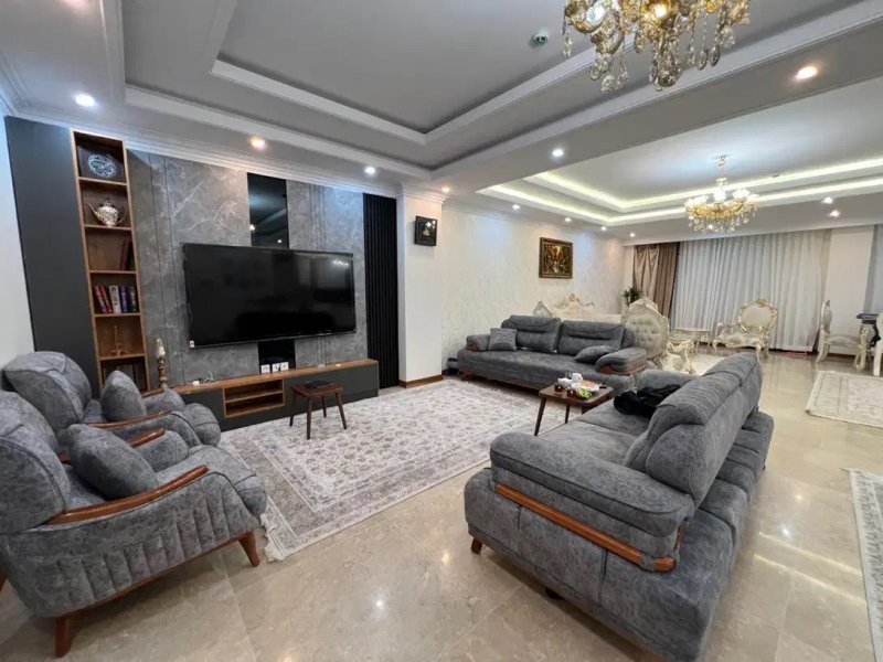 آپارتمان 191 متری سه خوابه در تهرانپارس غربی تهران13961929991