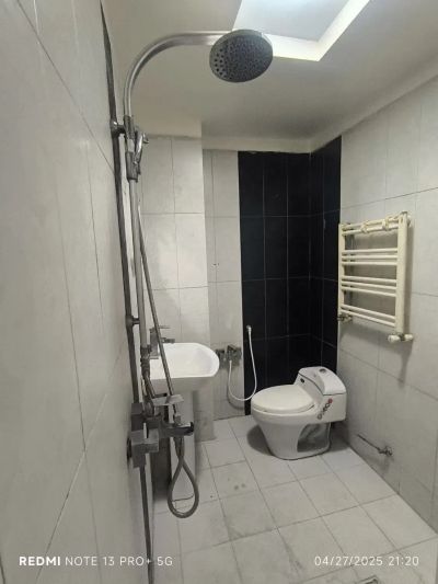 آپارتمان 105 متری دو خوابه در تهرانپارس غربی تهران