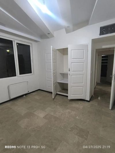 آپارتمان 105 متری دو خوابه در تهرانپارس غربی تهران