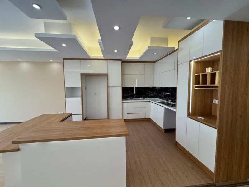 آپارتمان 165 متری سه خوابه در عظیمیه کرج13957029894