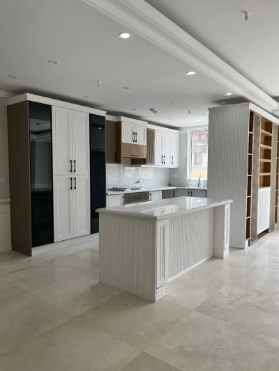 آپارتمان 205 متری سه خوابه در پونک تهران