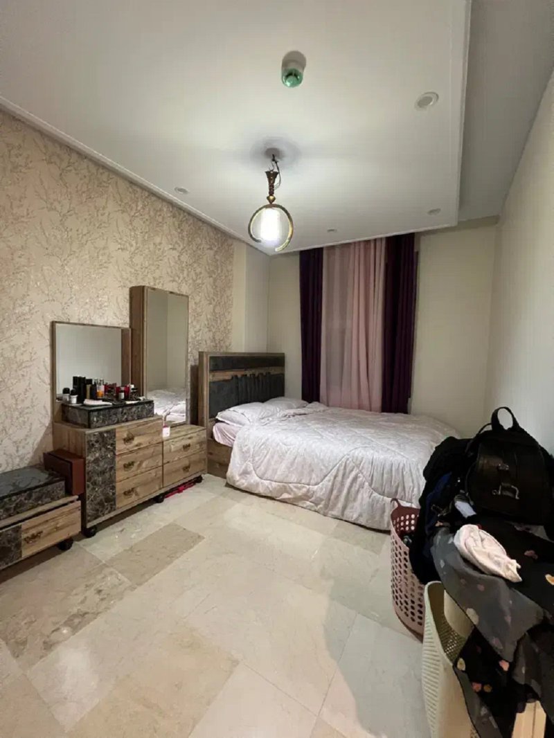 آپارتمان 191 متری سه خوابه در تهرانپارس غربی تهران13961929994