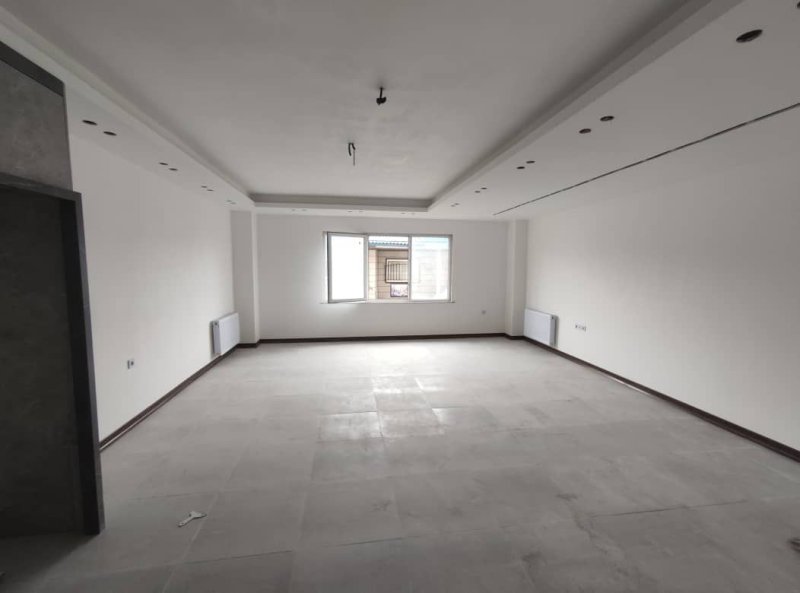 آپارتمان 110 متری دو خوابه در بلوار بسیج آمل13958829930