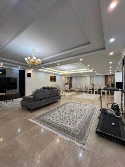 آپارتمان 191 متری سه خوابه در تهرانپارس غربی تهران