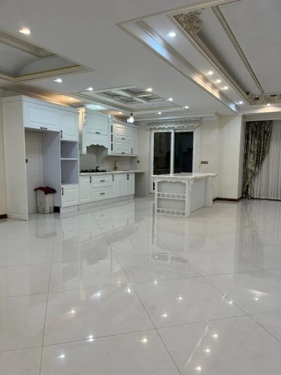 آپارتمان 168 متری سه خوابه در سردار جنگل تهران