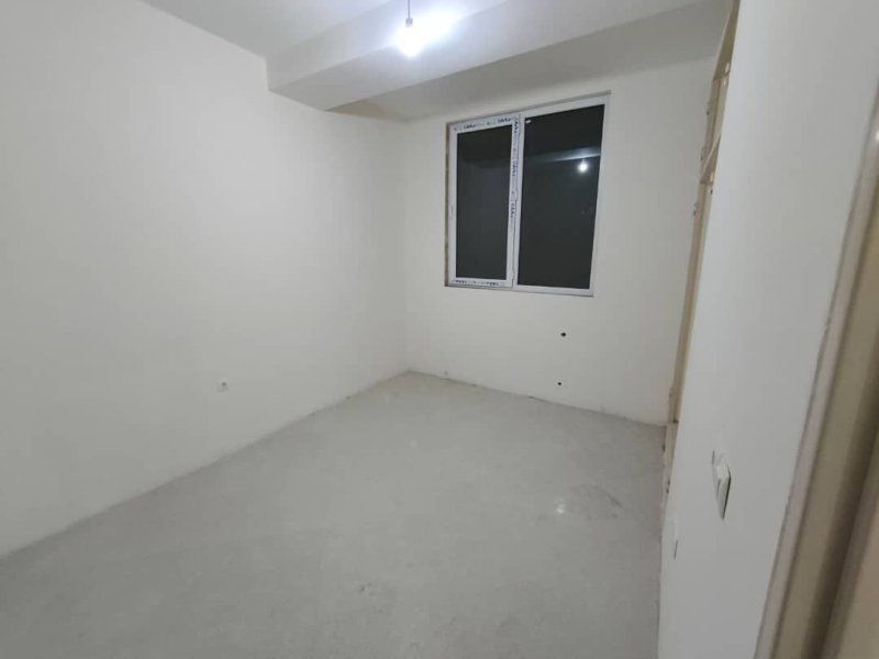 آپارتمان 143 متری دو خوابه در خیابان سعدی ملایر13963630013
