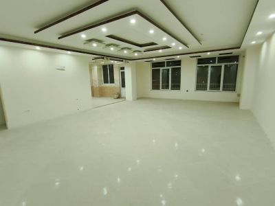 آپارتمان 143 متری دو خوابه در خیابان سعدی ملایر