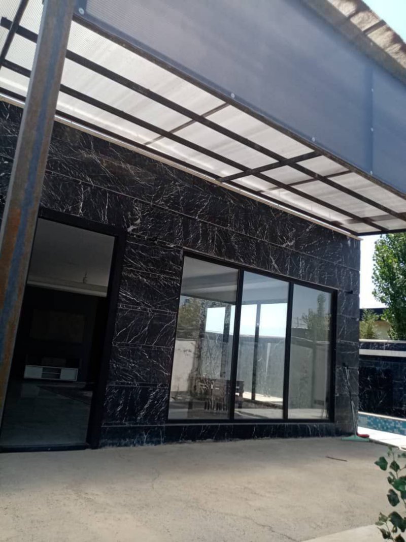 ویلا 570 متری دو خوابه در سهرابیه کرج13964930020