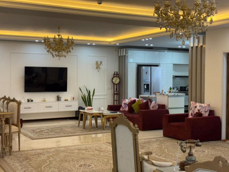 آپارتمان 180 متری سه خوابه در ملایر13966730028