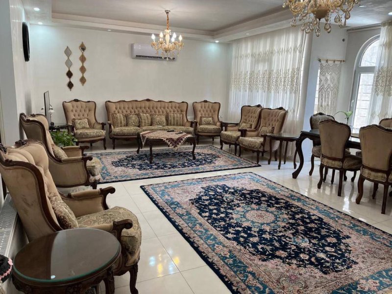 آپارتمان 90 متری دو خوابه در خیابان امیرکبیر ملایر13967130041