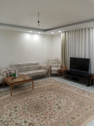 آپارتمان 92 متری دو خوابه در بلوار جمهوری یزد