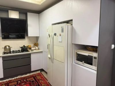 آپارتمان 93 متری دو خوابه در شهران شمالی تهران