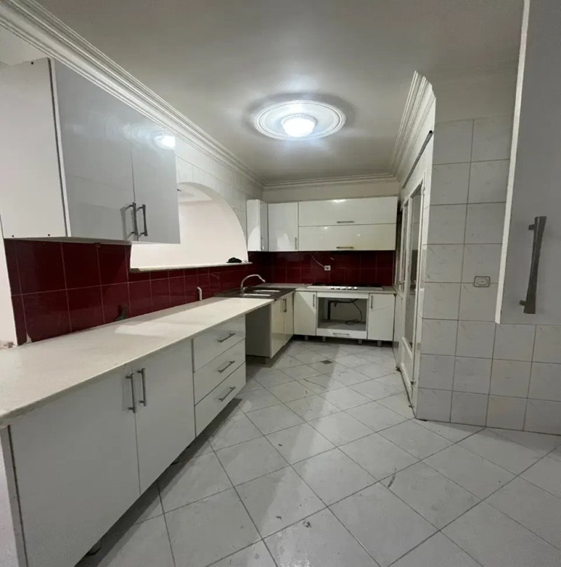 آپارتمان 85 متری دو خوابه در تهرانپارس غربی تهران13977730204