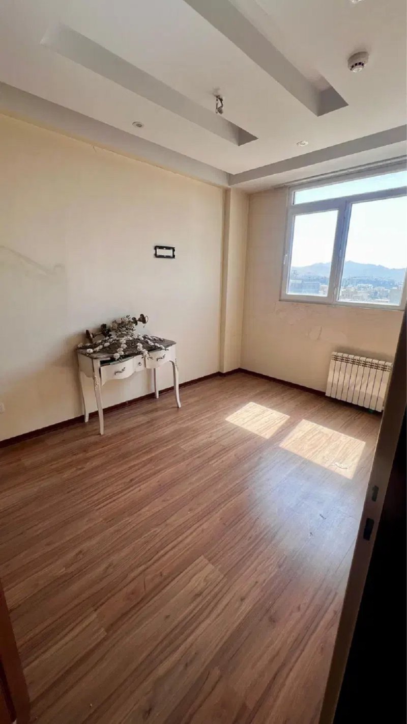 آپارتمان 138 متری دو خوابه در تهرانپارس غربی تهران13977830209