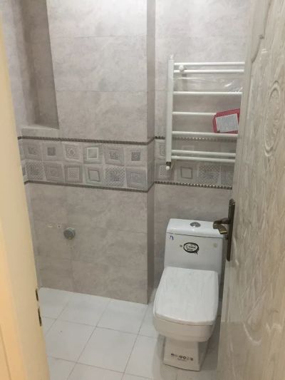 آپارتمان 100 متری دو خوابه در تهرانپارس غربی تهران