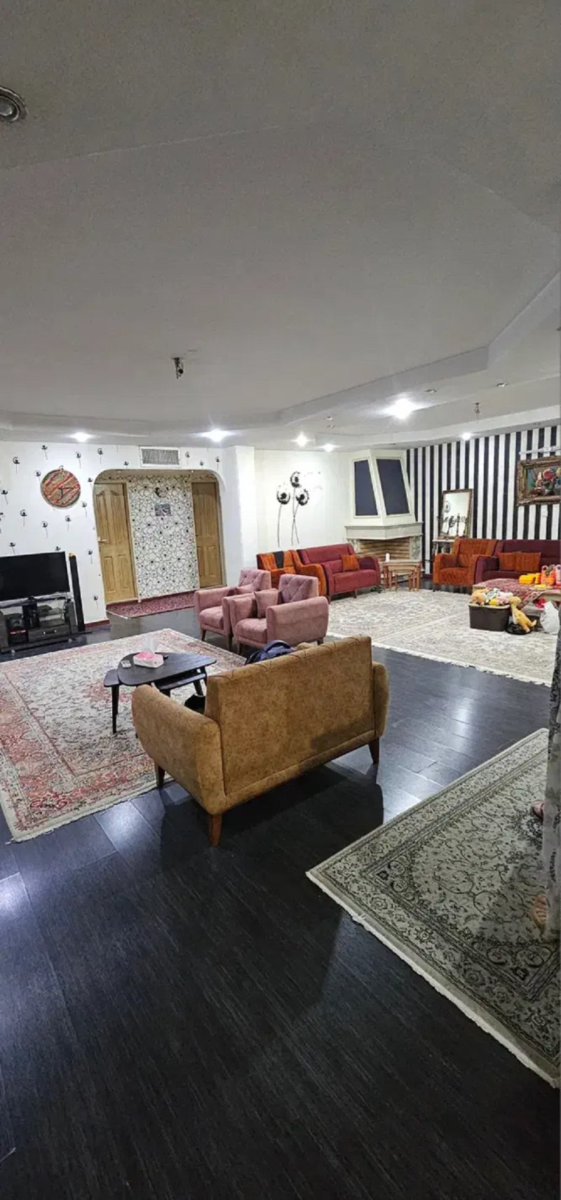 آپارتمان 135 متری دو خوابه در تهرانپارس غربی تهران13978630235