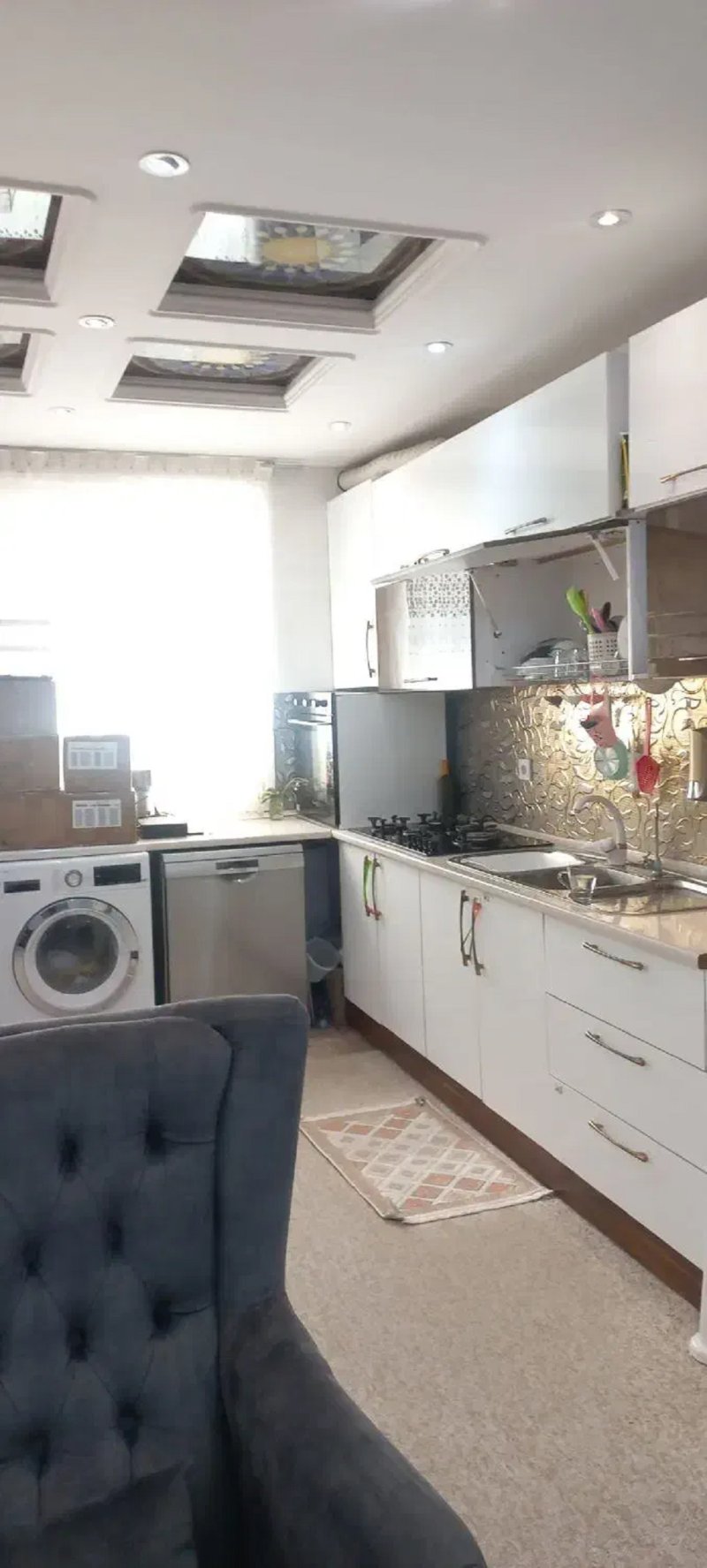 آپارتمان 93 متری دو خوابه در تهرانپارس غربی تهران13974430100