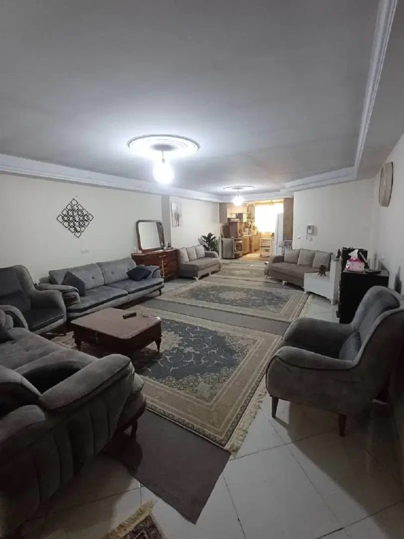 آپارتمان 90 متری دو خوابه در تهرانپارس تهران13978930245