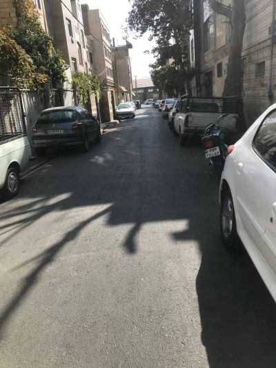 کلنگی 52 متری یک خوابه در جوادیه تهران