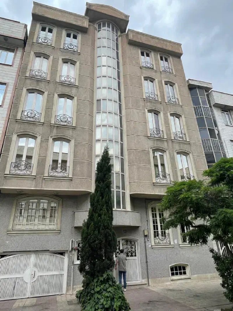 آپارتمان 70 متری دو خوابه در تهرانپارس غربی تهران13975130123