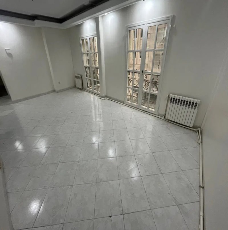 آپارتمان 85 متری دو خوابه در تهرانپارس غربی تهران13977730202