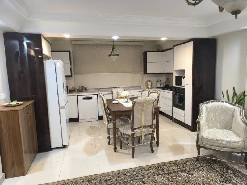 آپارتمان 85 متری دو خوابه در تهرانپارس غربی تهران13978330227