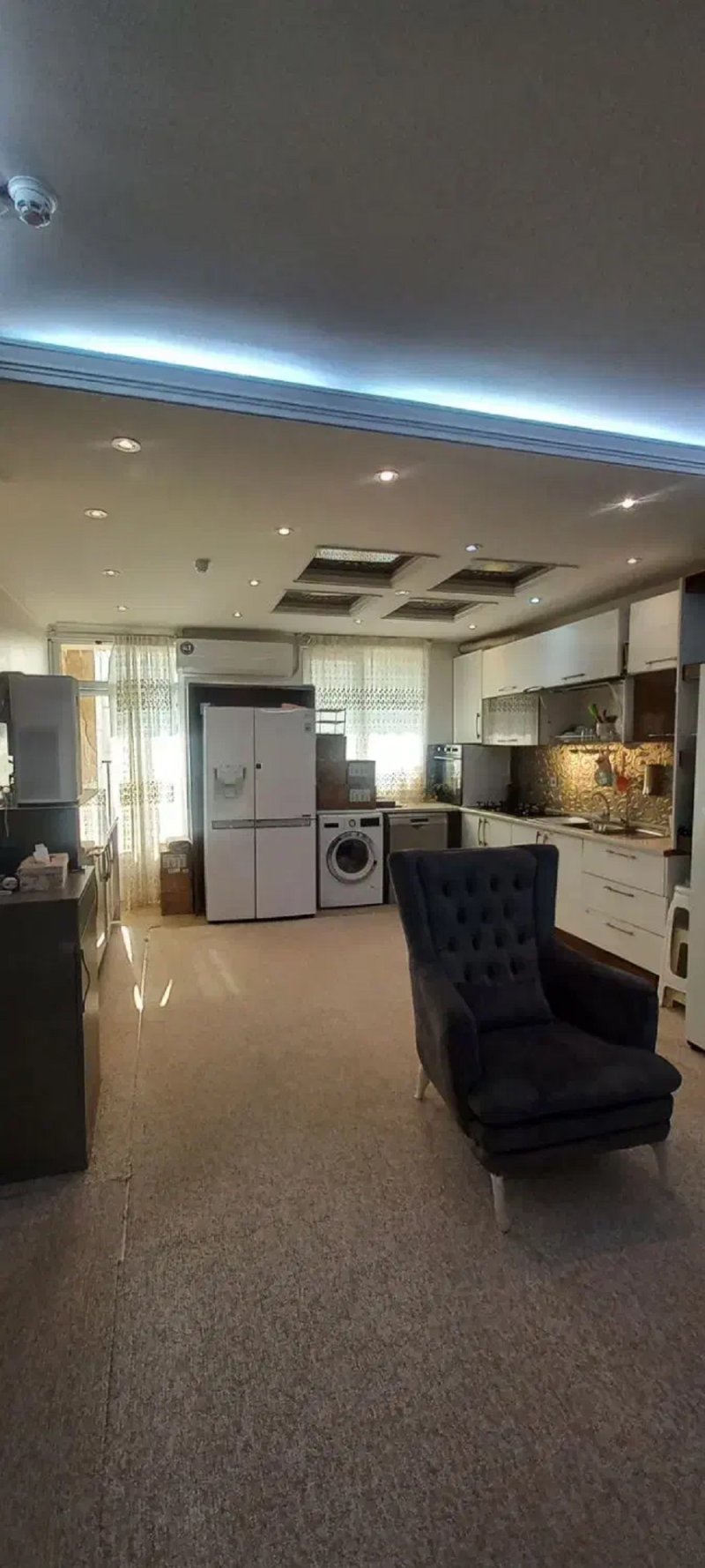 آپارتمان 93 متری دو خوابه در تهرانپارس غربی تهران13975930153