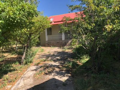 ویلا 520 متری در جزینان طالقان