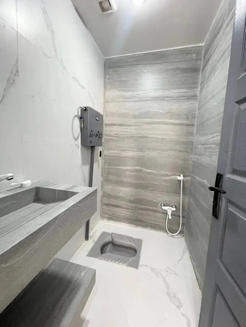 آپارتمان 90 متری دو خوابه در باغ فیض تهران13985830358