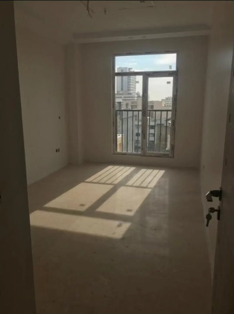 آپارتمان 180 متری سه خوابه در جنت آباد مرکزی تهران13987030393