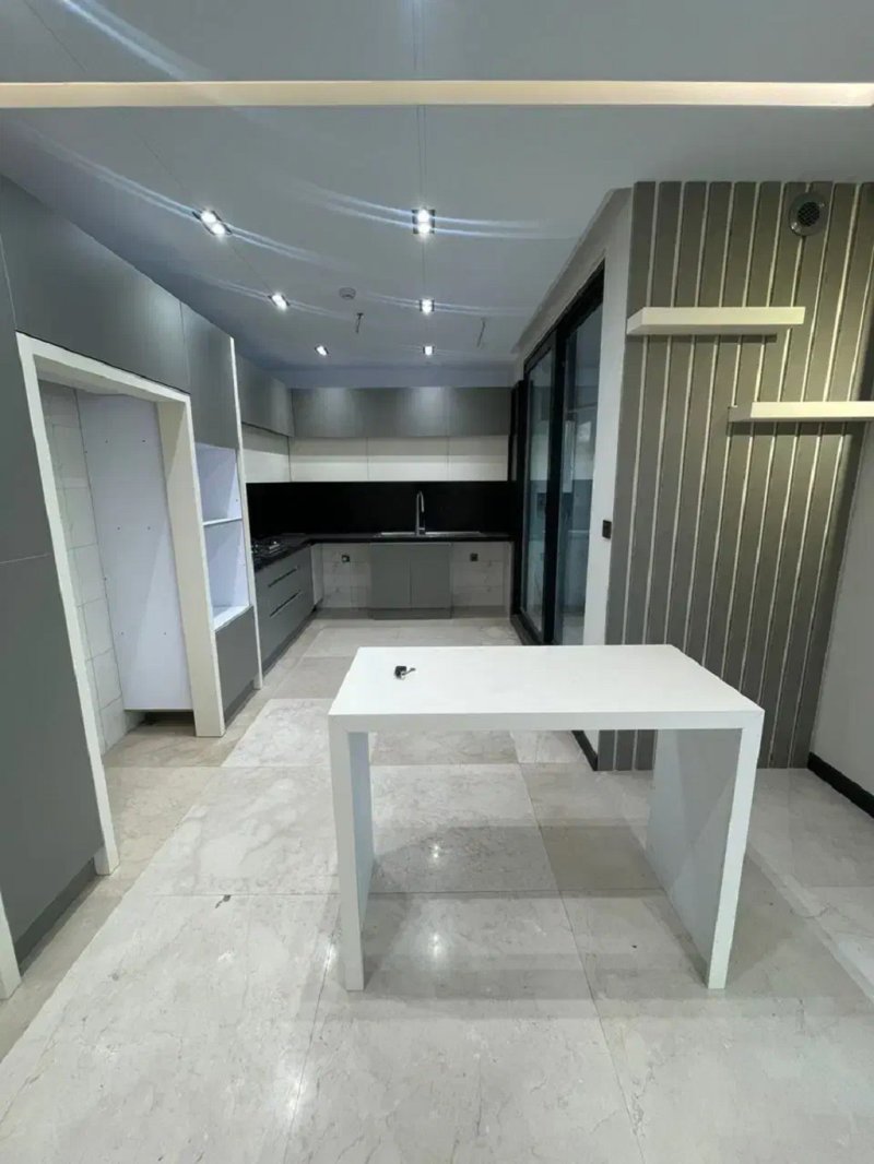 آپارتمان 100 متری دو خوابه در بلوار فردوس تهران13988330445